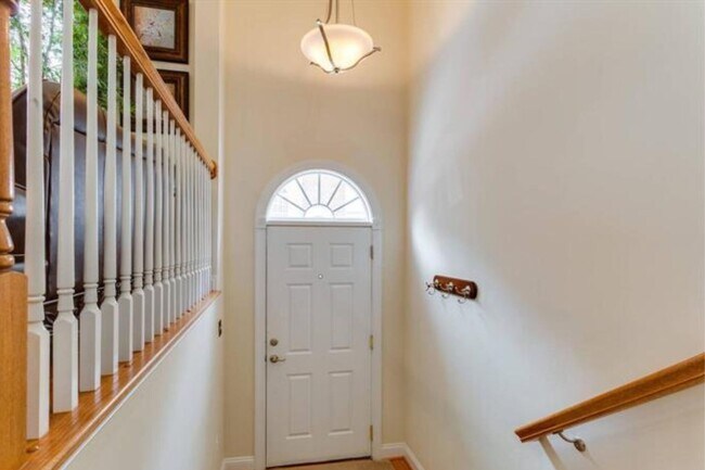 Photo - 2149 Red Vine Dr