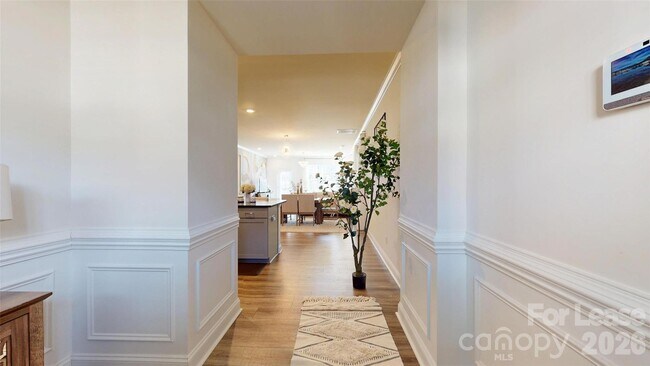 Photo - 4110 Steel Wy