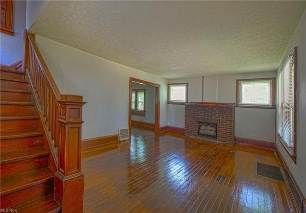 Photo - 236 Cranz Pl