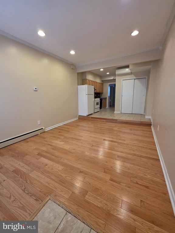 Building Photo - 1153 S 11th St Unit A