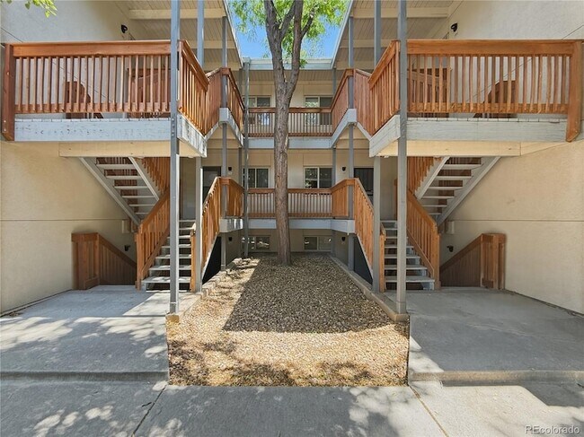 2835 S Monaco St Pkwy Unit 1-108