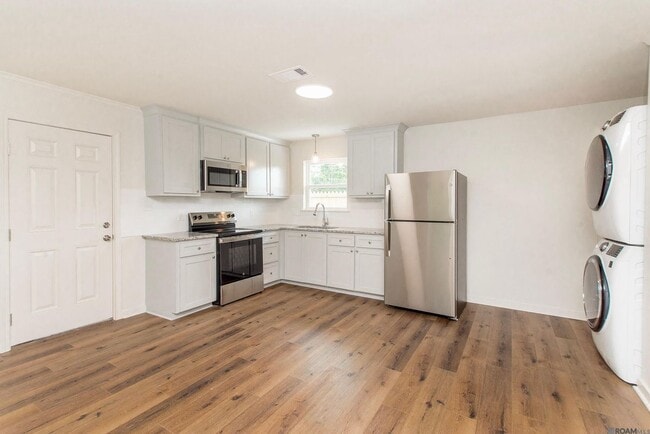 Photo - 43053 N Billville Rd Unit 2