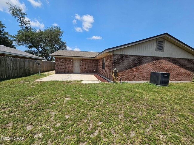 Photo - 221 Viola Ave
