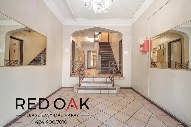 Photo - 607 S Dunsmuir Ave Unit 402