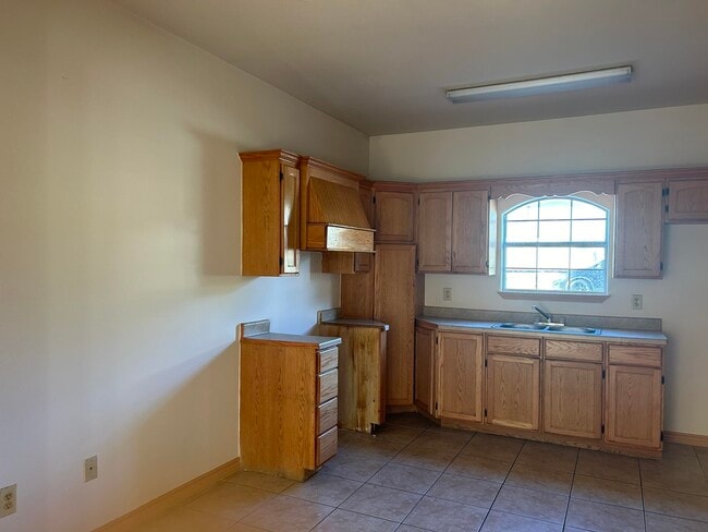 2901 S Martin Ave Unit A2