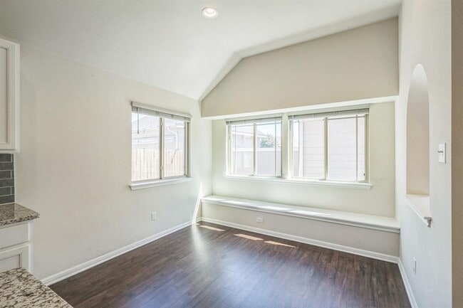Photo - 120 Lasino Dr