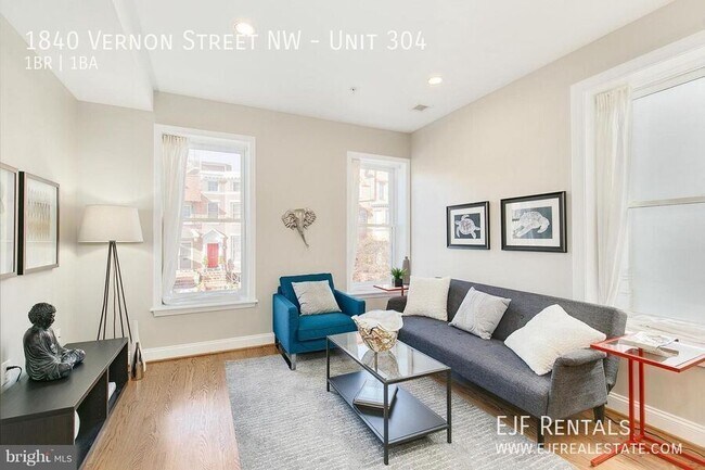 Photo - 1840 Vernon St NW Unit 304