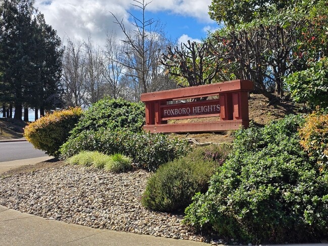 Building Photo - Beautiful Single Story home in the Hercules Hills