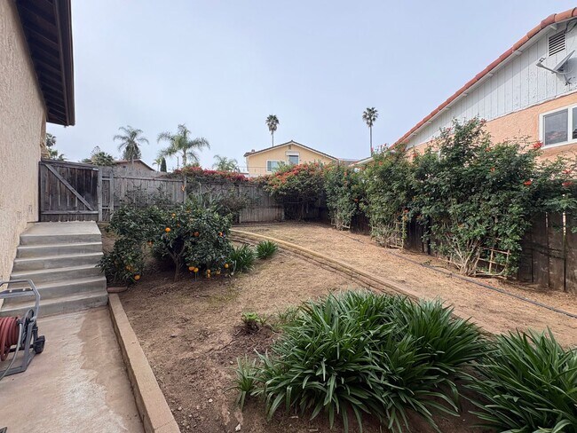 Photo - Spacious Vista Home with Large Lot, Designer Finishes & Guest Suite