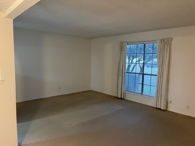 Photo - 924 Cottonwood Trail