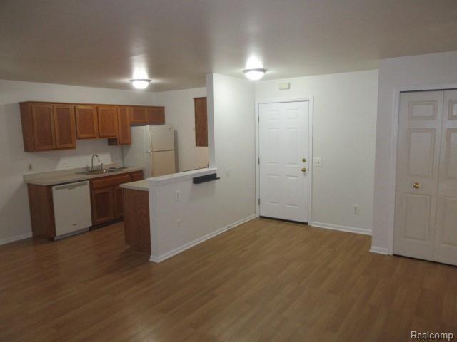 Photo - 43237 Cape Dr