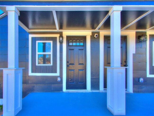 Photo - 1330 NE 7th St