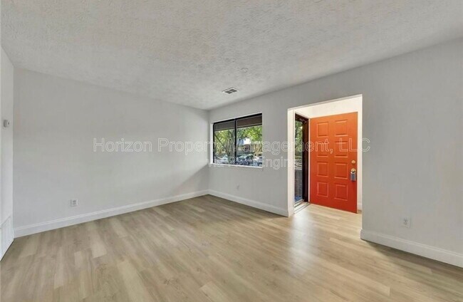 Photo - 43 Country Pl Ct