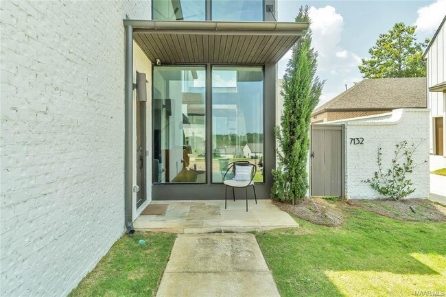 Photo - 7132 Fain Park Dr