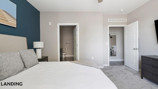 402 W Lincoln St Unit 271