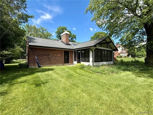 Photo - 5125 Forest Rd