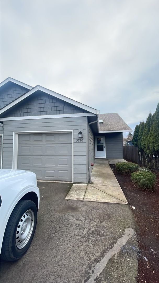 Photo - 3710-3712 Osborn Ave NE Salem, OR 97301 Unit 3710