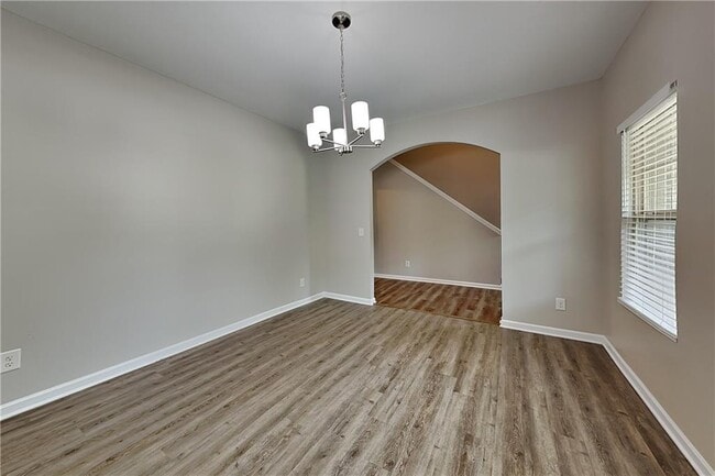 Photo - 345 Westridge Cir