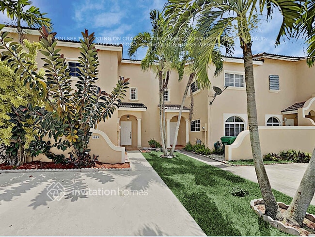 Building Photo - 3849 SW 153rd Ct