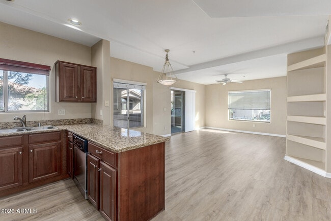 Building Photo - 14000 N 94th St