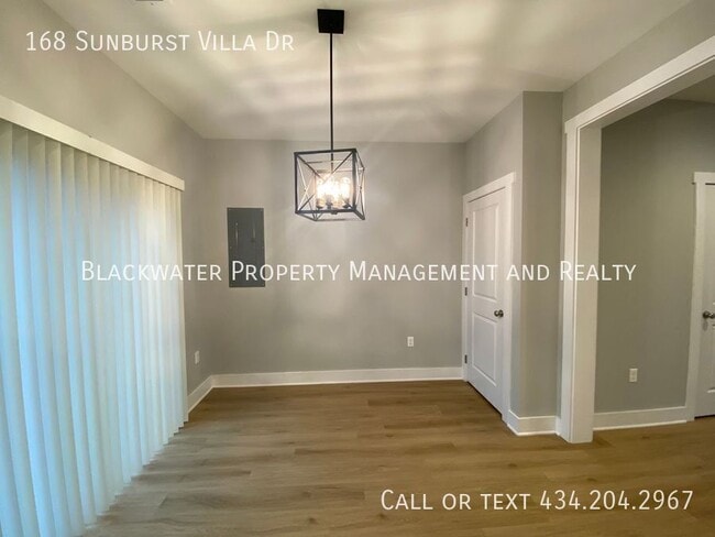 Photo - 168 Sunburst Villa Dr