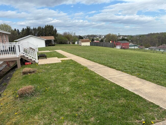 Photo - 1205 Headley Ct Unit 1