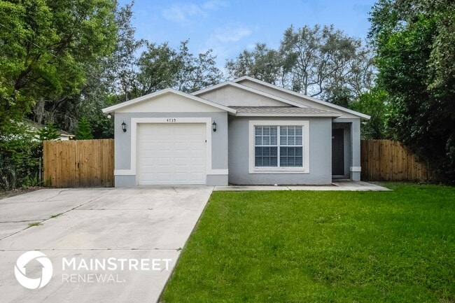 Building Photo - 4739 Whiteway Dr