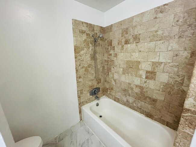 Photo - 3912 Crayrich Cir