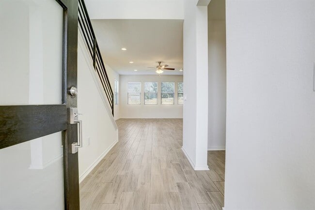 Photo - 2106 Tasmanian Tiger Trace