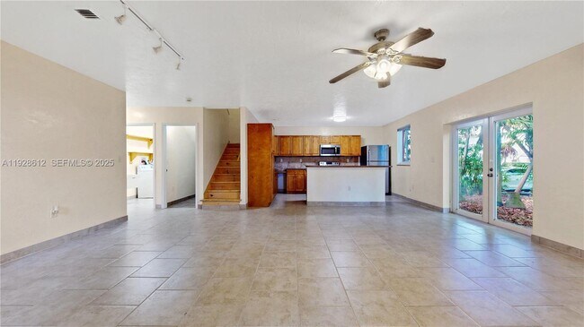 Photo - 15735 SW 92nd Ave