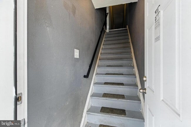 Building Photo - 1618 S 56th St Rental