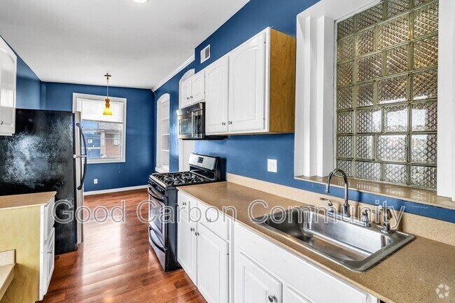 Building Photo - 5823 Transit Rd Unit 1 Rental