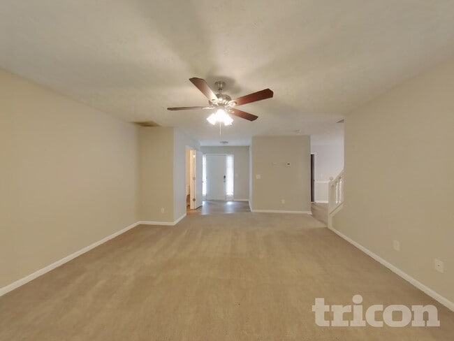 Photo - 4421 Gladewood Run