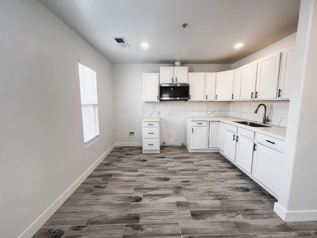 Photo - 4141 Teal St Unidad 11