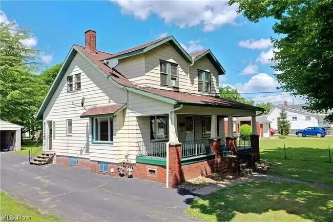 Photo - 154 Regent St Unit 2