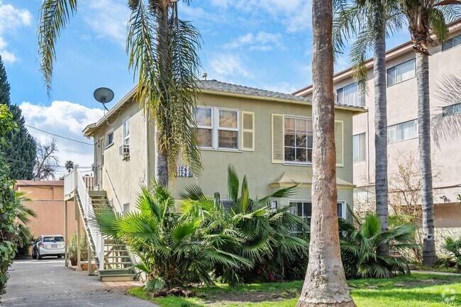 Building Photo - 11248 La Maida St Rental