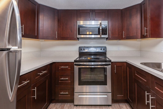Photo - Windrose Apartments