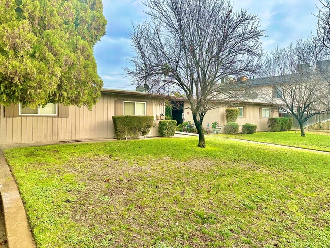 Photo - 1411 Minnewawa Ave Apartment Unit 1411 Minnewawa Ave #A