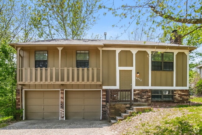 Building Photo - 4912 NW Pennington Ln Rental