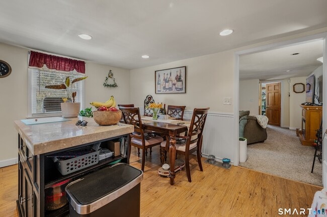 Photo - 349 Naubuc Ave