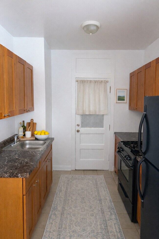 Photo - 6855 S Crandon Ave Unit 2