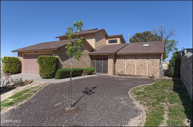 Building Photo - 601 Firedale Ln Rental