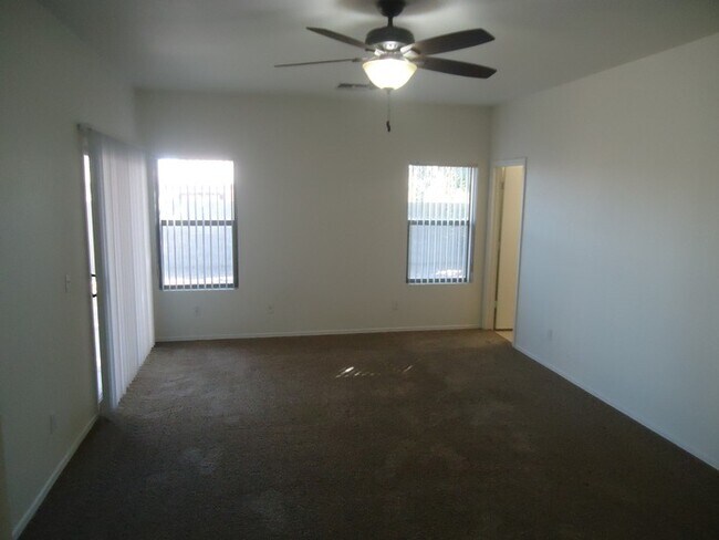 Photo - Nice 3/2 rental immediately available in Rancho Gabriela Subdivision