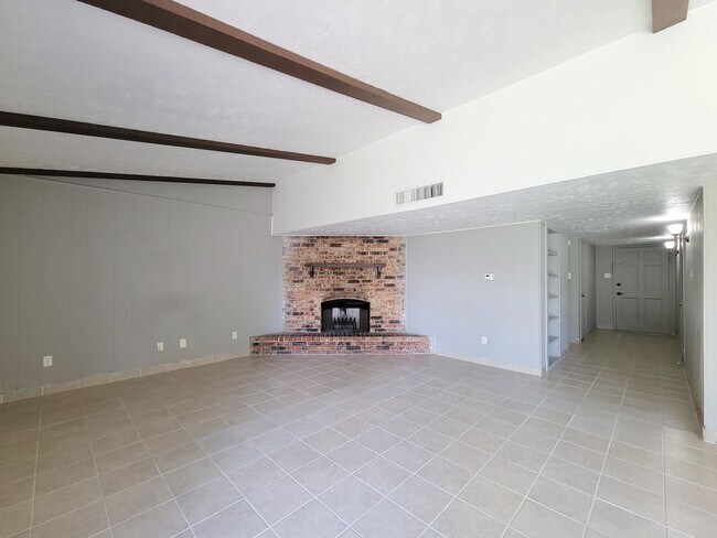 Photo - NICE 3 BEDROOM 2 BATH RENTAL HOME IN CY FA...