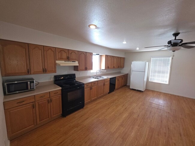 Photo - Newly Remodeled 2 bedroom 1 bath home