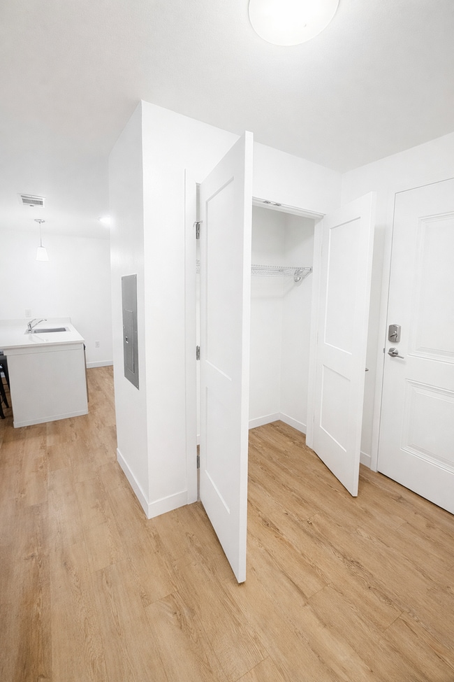 Photo - The Outlook Apartments