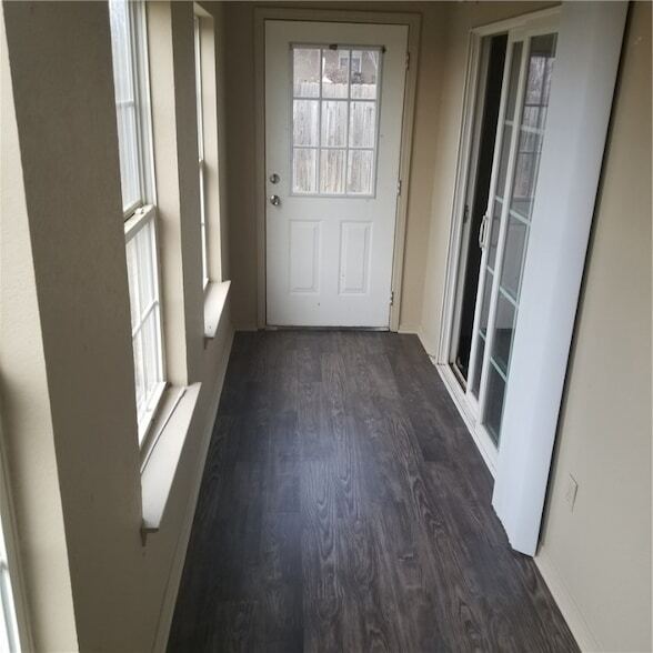 Photo - 1994 Dos Laredos Ave