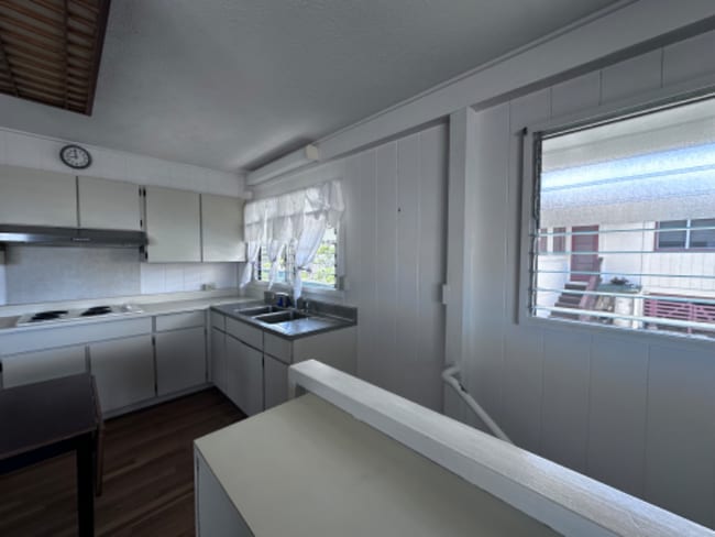 Photo - 954 Alewa Dr