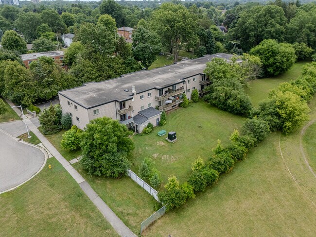 Photo - 101 Veronica Avenue