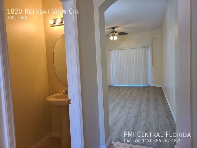 Photo - 1820 Retreat View Cir